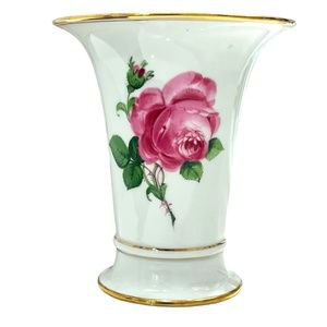 VINTAGE MEISSEN PORCELAIN ROSE VASE #Q22(6)